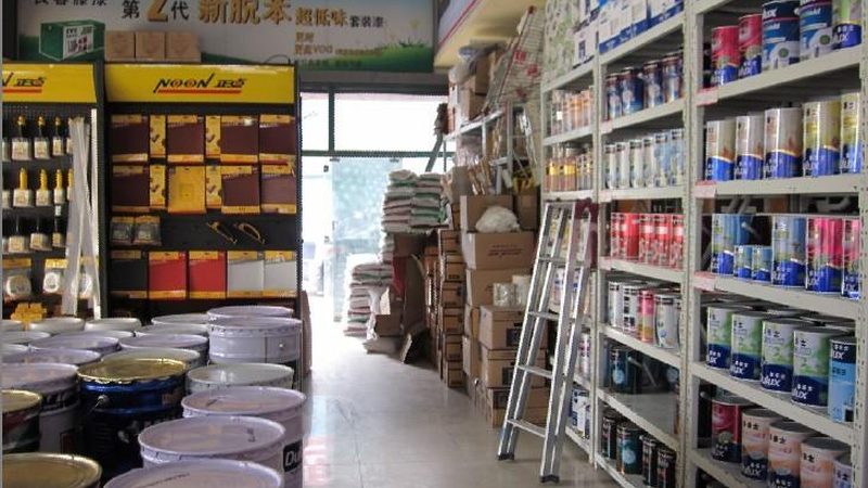 农村自建房屋顶漏水的原因有很多，常见的有：